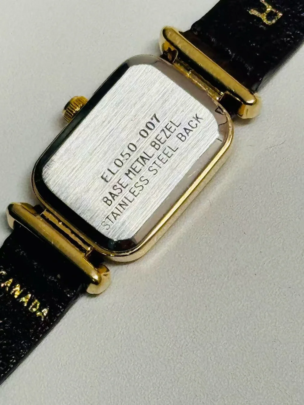 Vintage Elgin Women’s Quartz Watch Gold Tone Rectangular New Battery Runs